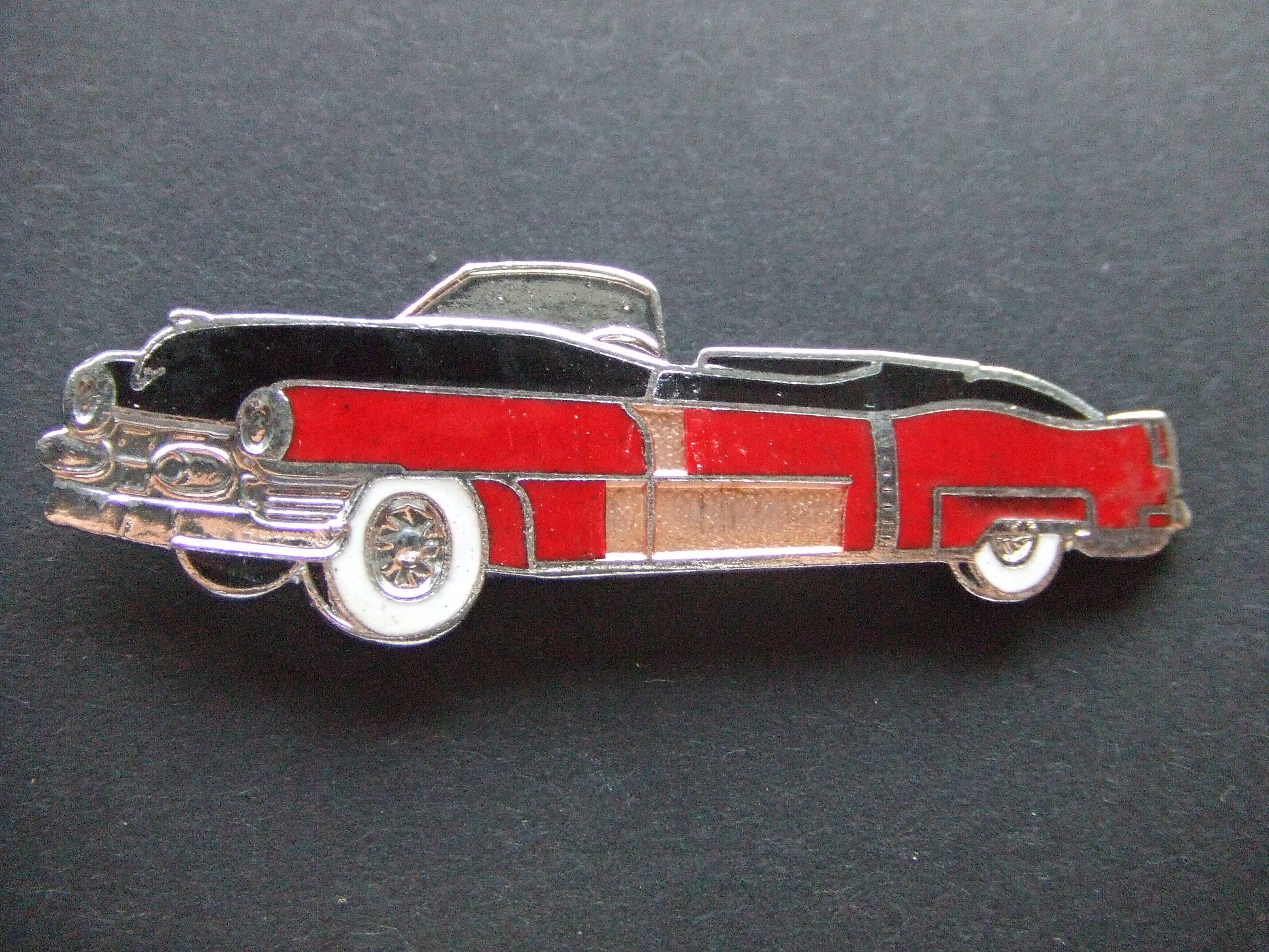 Cadillac Convertible 1953 rood